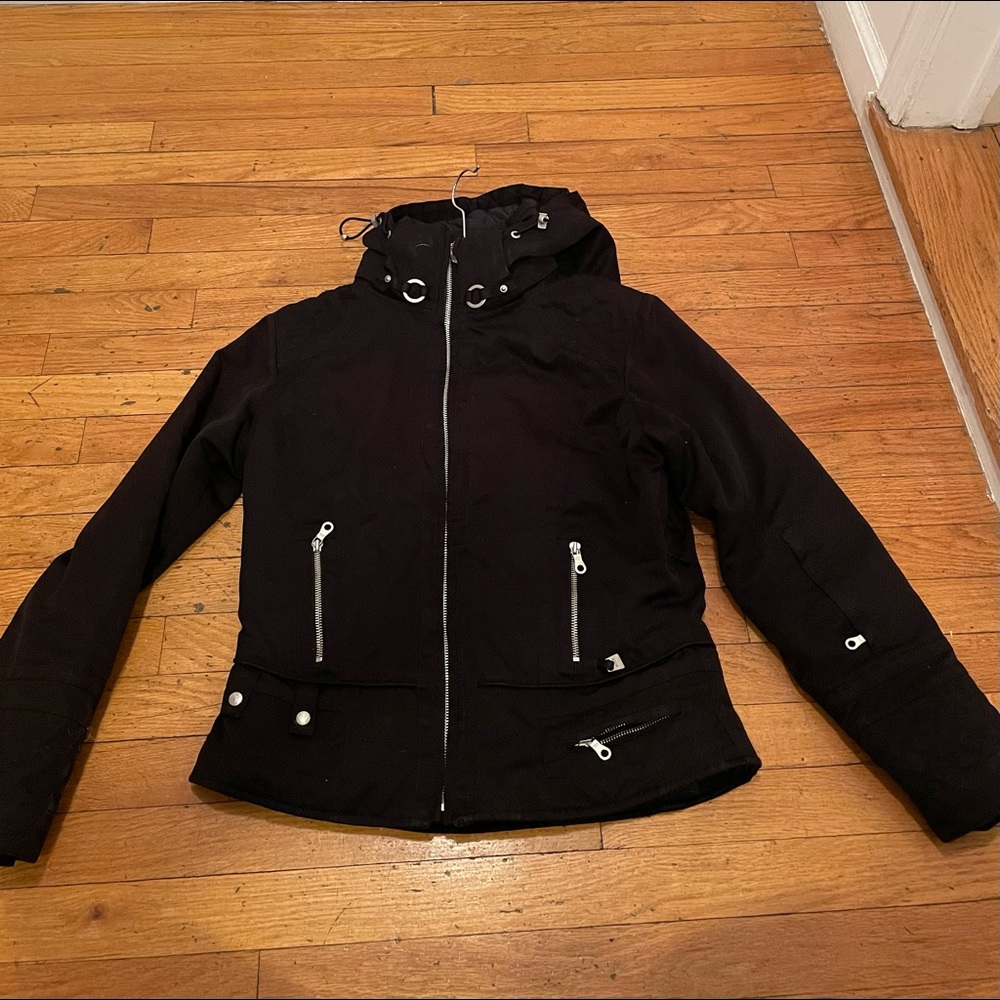 NILS Women’s Ski/Snowboard Jacket Size 6